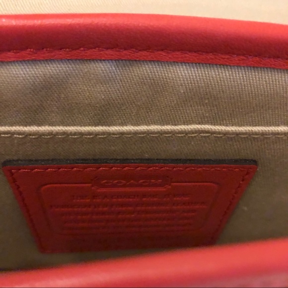 Coach Classic Small Orange Bag. - Picture 6 of 7